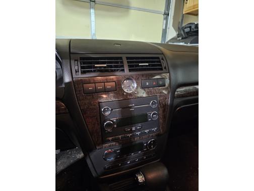 Black 2008 Mercury Milan V6 Premier