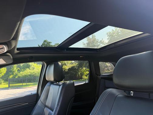 Gray 2014 Jeep Grand Cherokee Limited