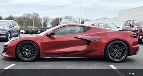 Red 2023 Chevrolet Corvette Z06 w/1LZ
