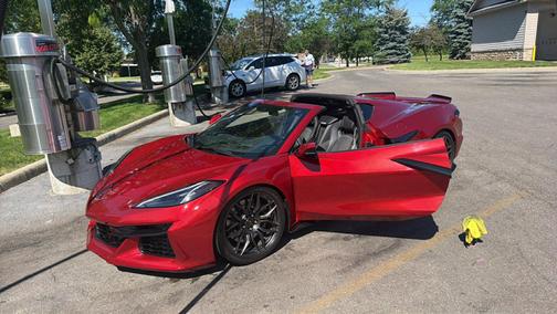 Red 2023 Chevrolet Corvette Z06 w/1LZ