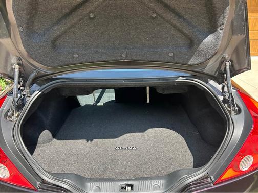 2011 Nissan Altima 3.5 SR