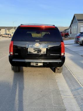 2009 Cadillac Escalade ESV Base