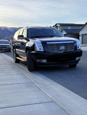 2009 Cadillac Escalade ESV Base