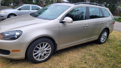 2014 Volkswagen Jetta SportWagen DSG TDI w/Sunroof