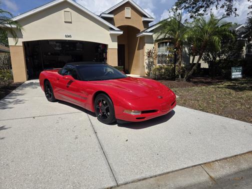 1998 Chevrolet Corvette Base
