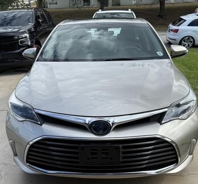 2018 Toyota Avalon Hybrid XLE Premium