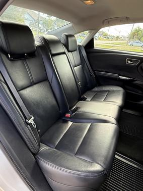 2018 Toyota Avalon Hybrid XLE Premium