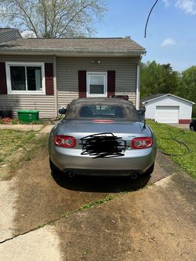 2011 Mazda MX-5 Miata Sport