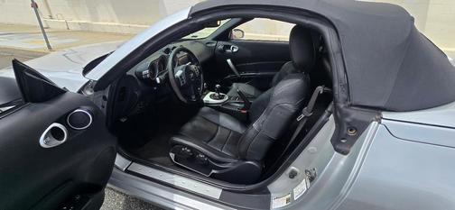 Silver 2008 Nissan 350Z Touring