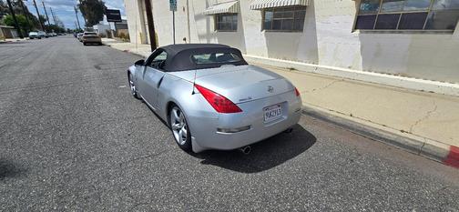 Silver 2008 Nissan 350Z Touring