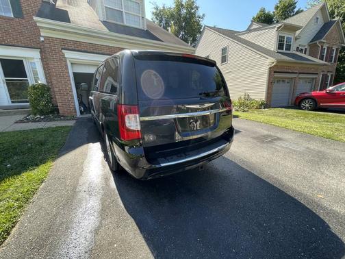 2012 Chrysler Town & Country Limited