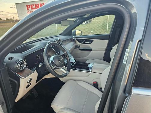 Gray 2023 Mercedes-Benz GLC 300 4MATIC