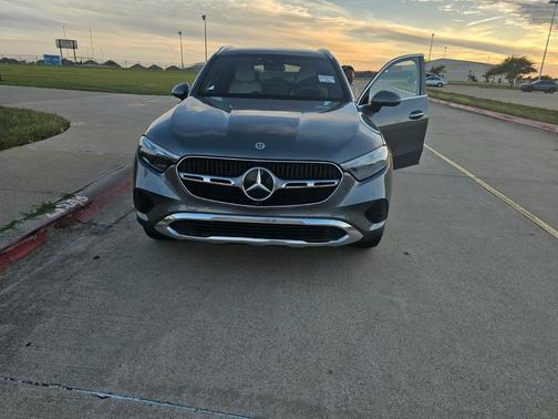 Gray 2023 Mercedes-Benz GLC 300 4MATIC