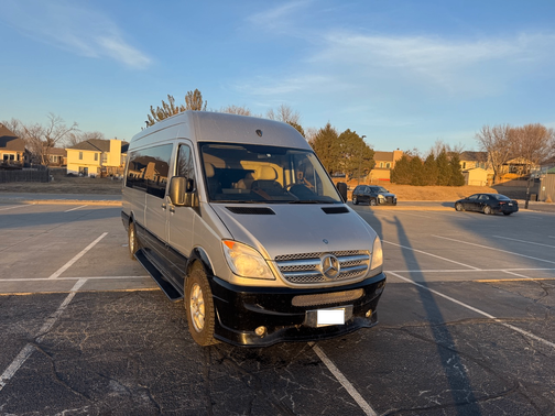 2013 Mercedes-Benz Sprinter High Roof