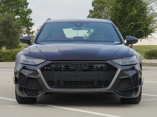 Black 2023 Audi RS 6 Avant 4.0T