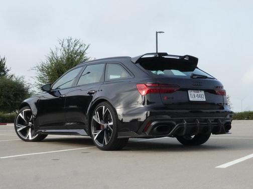Black 2023 Audi RS 6 Avant 4.0T
