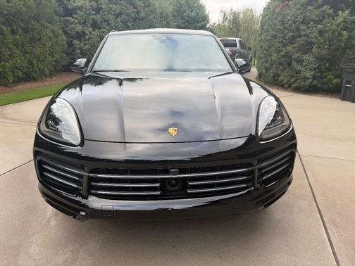 Black 2021 Porsche Cayenne Cayenne S
