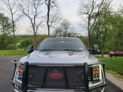 Silver 2022 Ford F-150 XLT
