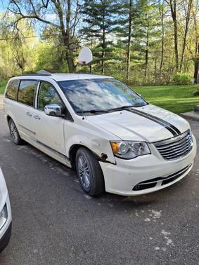 White 2013 Chrysler Town & Country Touring-L