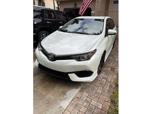 2018 Toyota Corolla iM Base