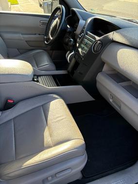 White 2011 Honda Pilot EX-L