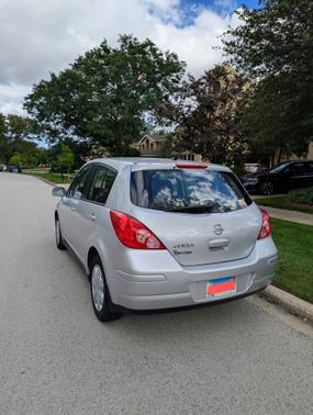 2012 Nissan Versa 1.8 S