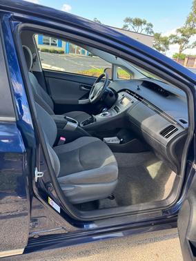 2012 Toyota Prius Two