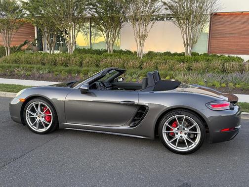 Gray 2017 Porsche 718 Boxster 718 Boxster S