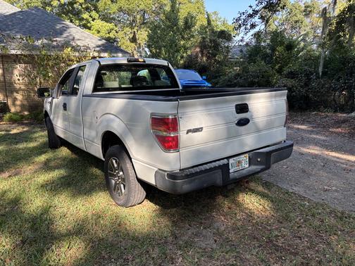 2009 Ford F-150 XL SuperCab