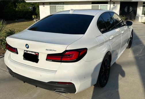 2021 BMW 530e Base