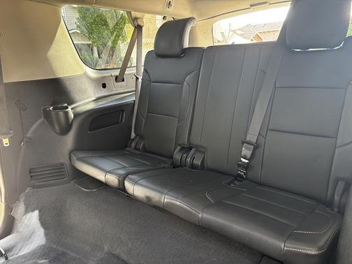 Black 2019 Chevrolet Suburban LT