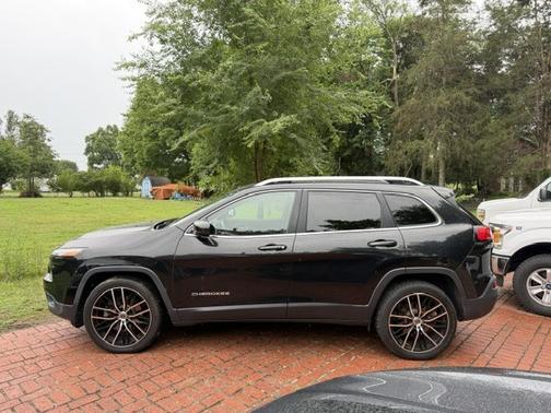 Black 2015 Jeep Cherokee Limited