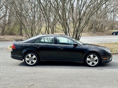 Black 2011 Ford Fusion Sport