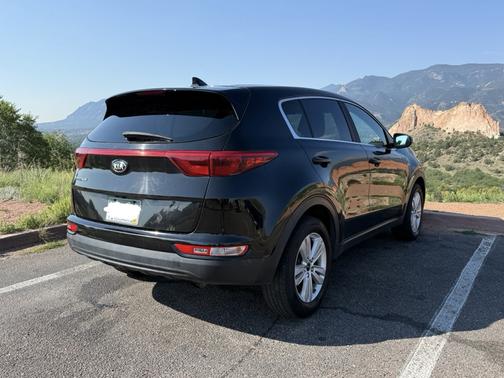 Black 2018 Kia Sportage LX