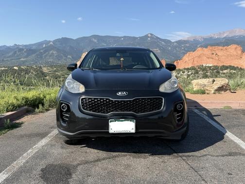 Black 2018 Kia Sportage LX