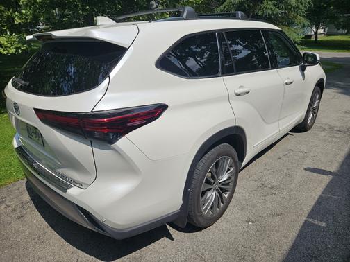 2020 Toyota Highlander Platinum