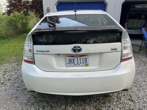 2010 Toyota Prius III
