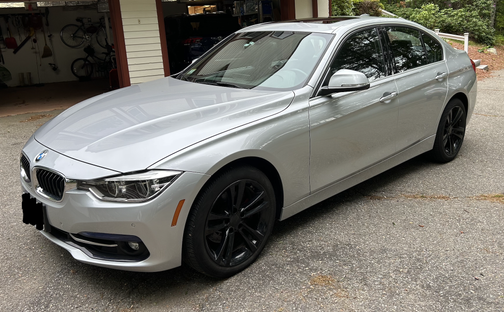 2018 BMW 330 i xDrive