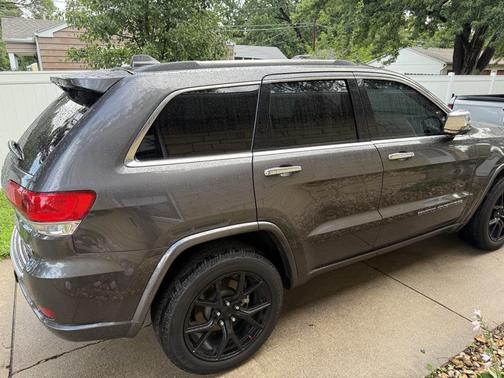 2021 Jeep Grand Cherokee Overland