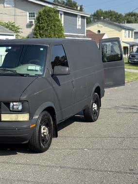 2004 Chevrolet Astro Base