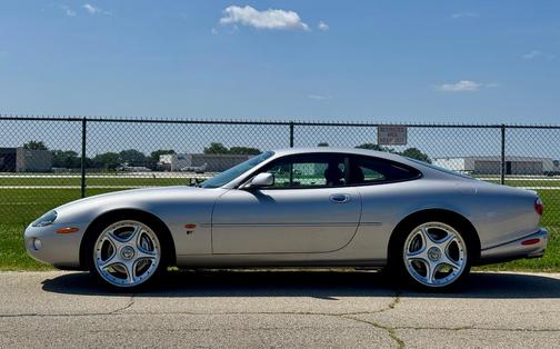 Silver 2003 Jaguar XKR Base
