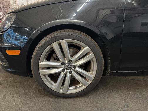 2012 Volkswagen Eos Executive