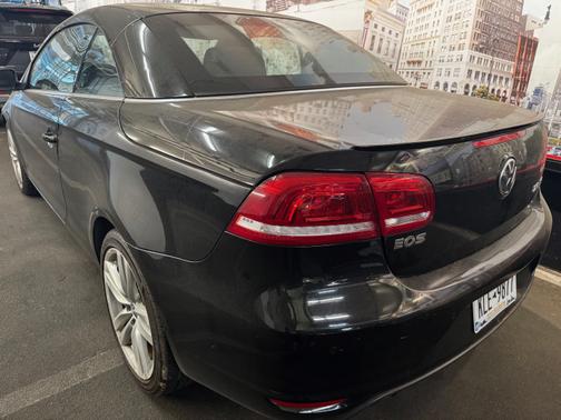 2012 Volkswagen Eos Executive