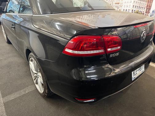2012 Volkswagen Eos Executive