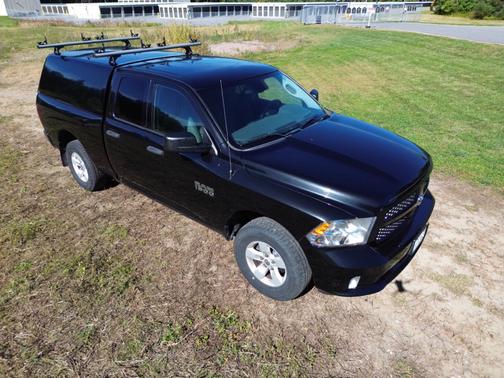 Black 2018 RAM 1500 ST