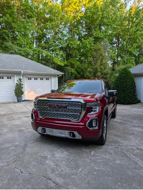 Red 2020 GMC Sierra 1500 Denali