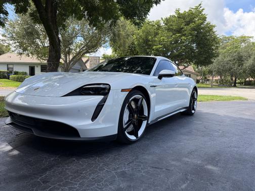 2020 Porsche Taycan 4S