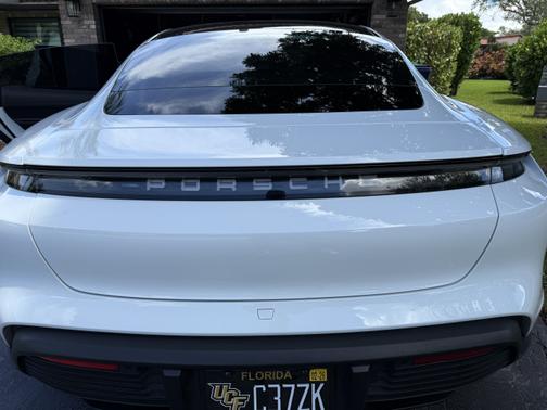 2020 Porsche Taycan 4S