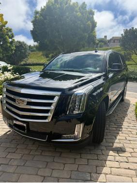 2018 Cadillac Escalade ESV Luxury