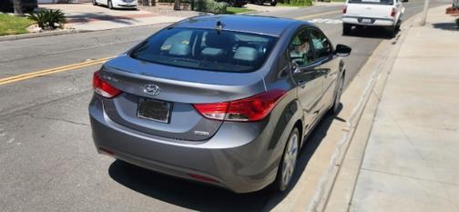 2012 Hyundai ELANTRA Limited